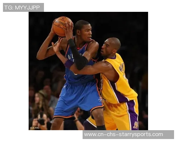 小卡为季后赛强度训练一个月挑战身体极限展现决心与毅力 小卡为季后赛强度训练一个月挑战身体极限展现决心与毅力