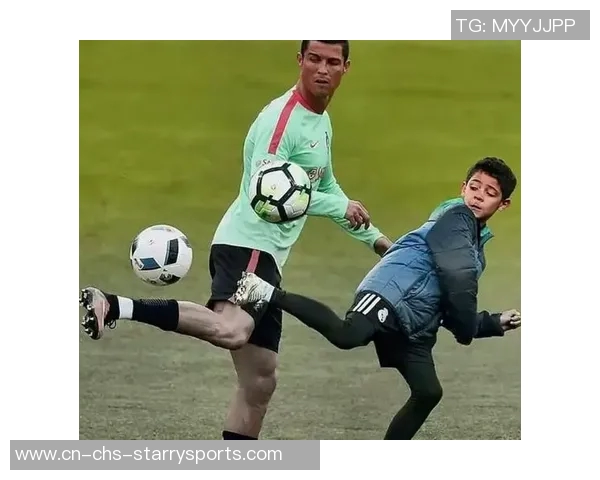 C罗父子同场竞技双双进球迷你罗为U16建功父亲再创辉煌 C罗父子同场竞技双双进球迷你罗为U16建功父亲再创辉煌